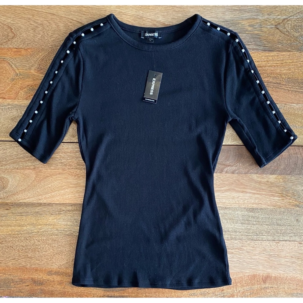 Express Ribbed Pearl Inset Tee NWT